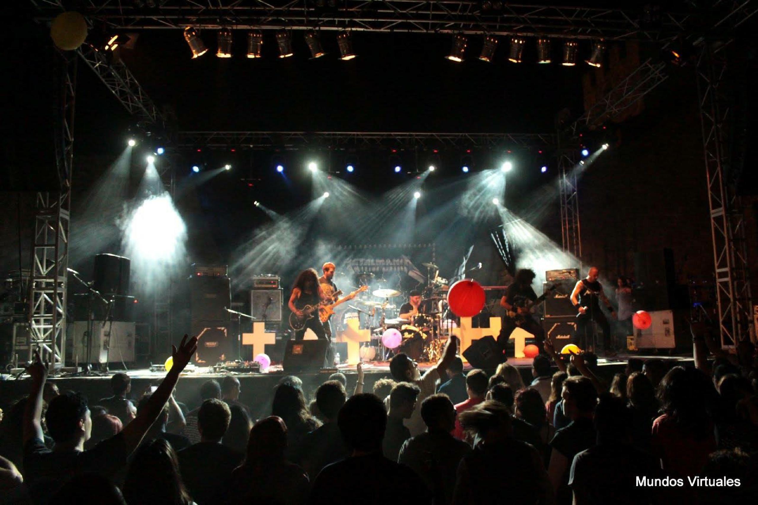 Actuación de Metalmania