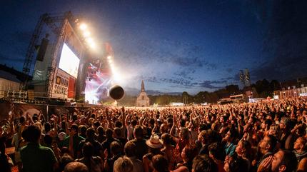 Main Square festival picture