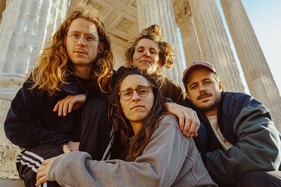 Fotografía promocional de Black Sea Dahu en Sevilla