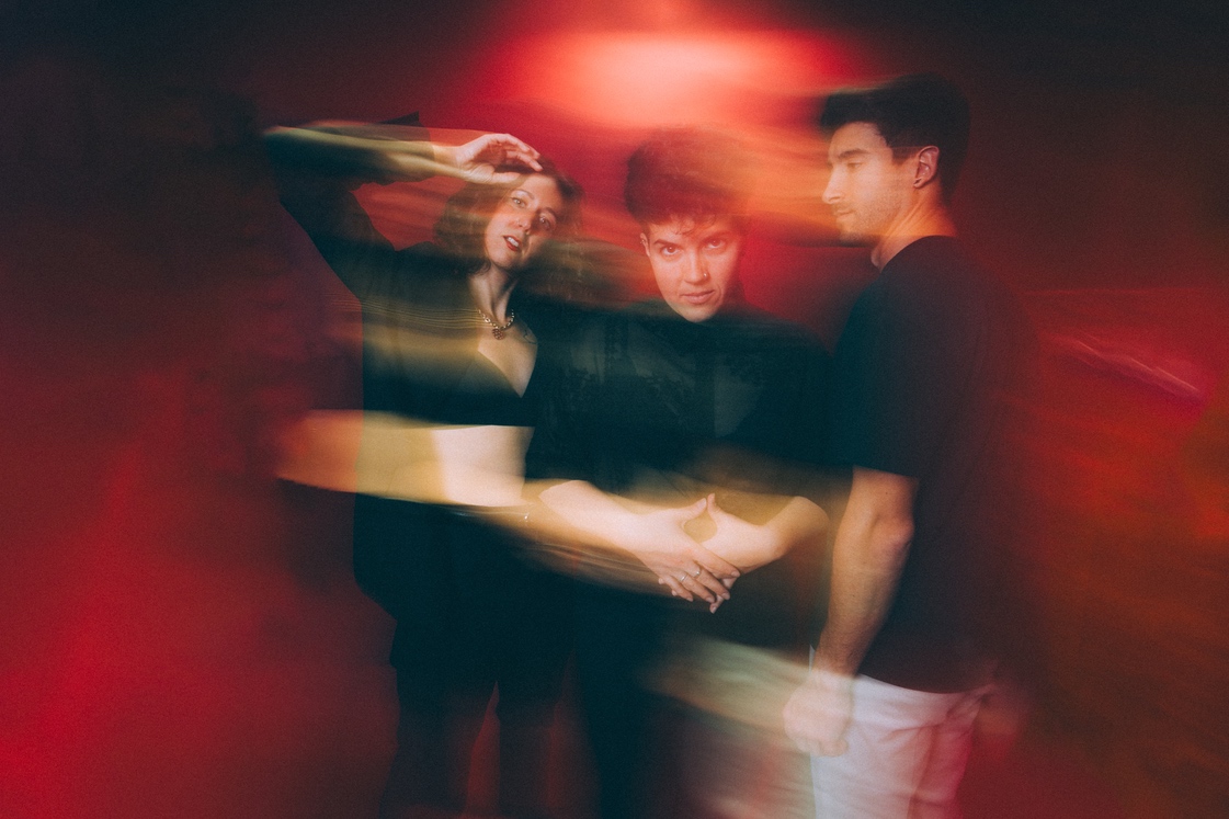 Fotografía promocional de Break the Senses + Decode en Madrid