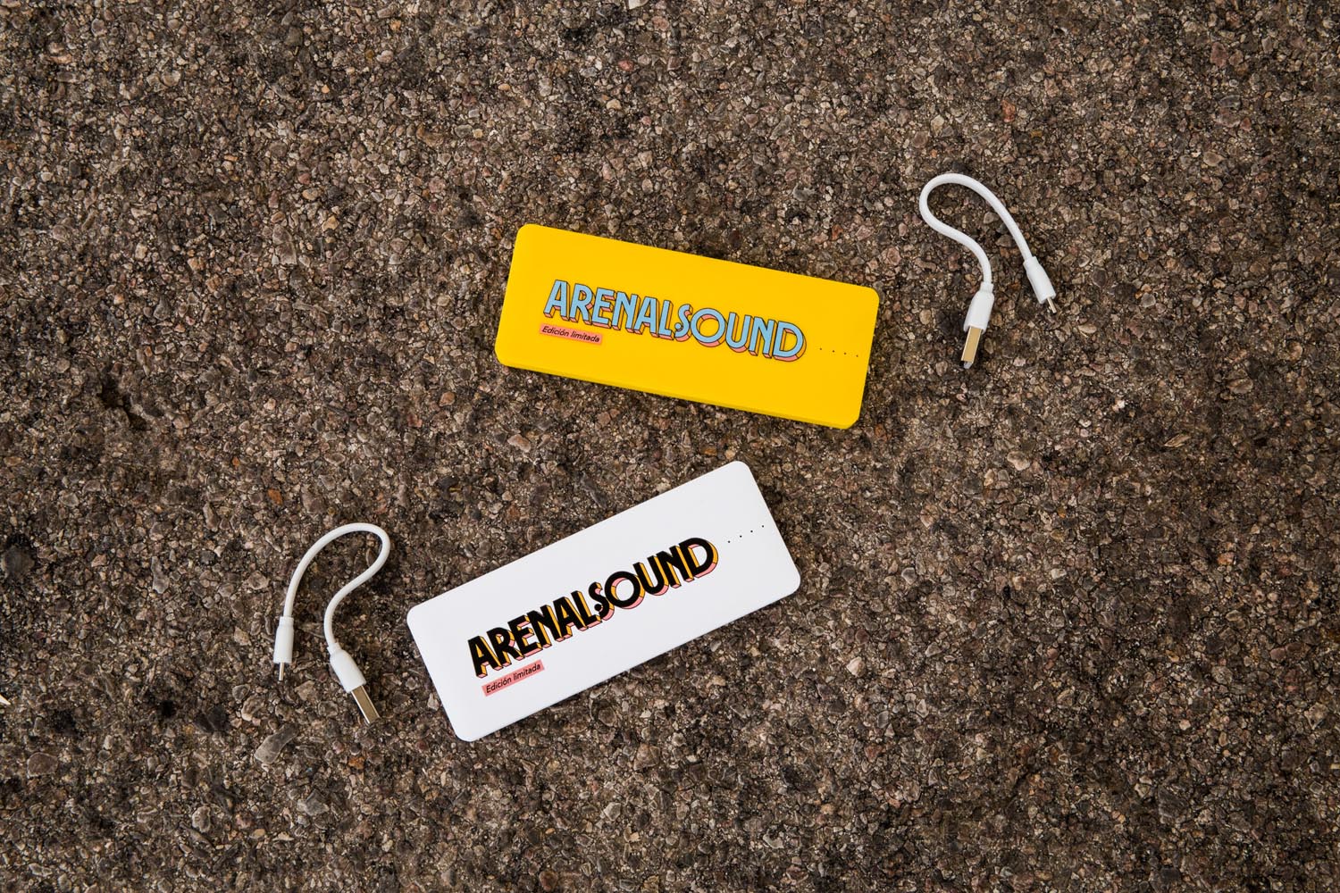 Fotografía promocional de Carga tu móvil en Arenal Sound 2019