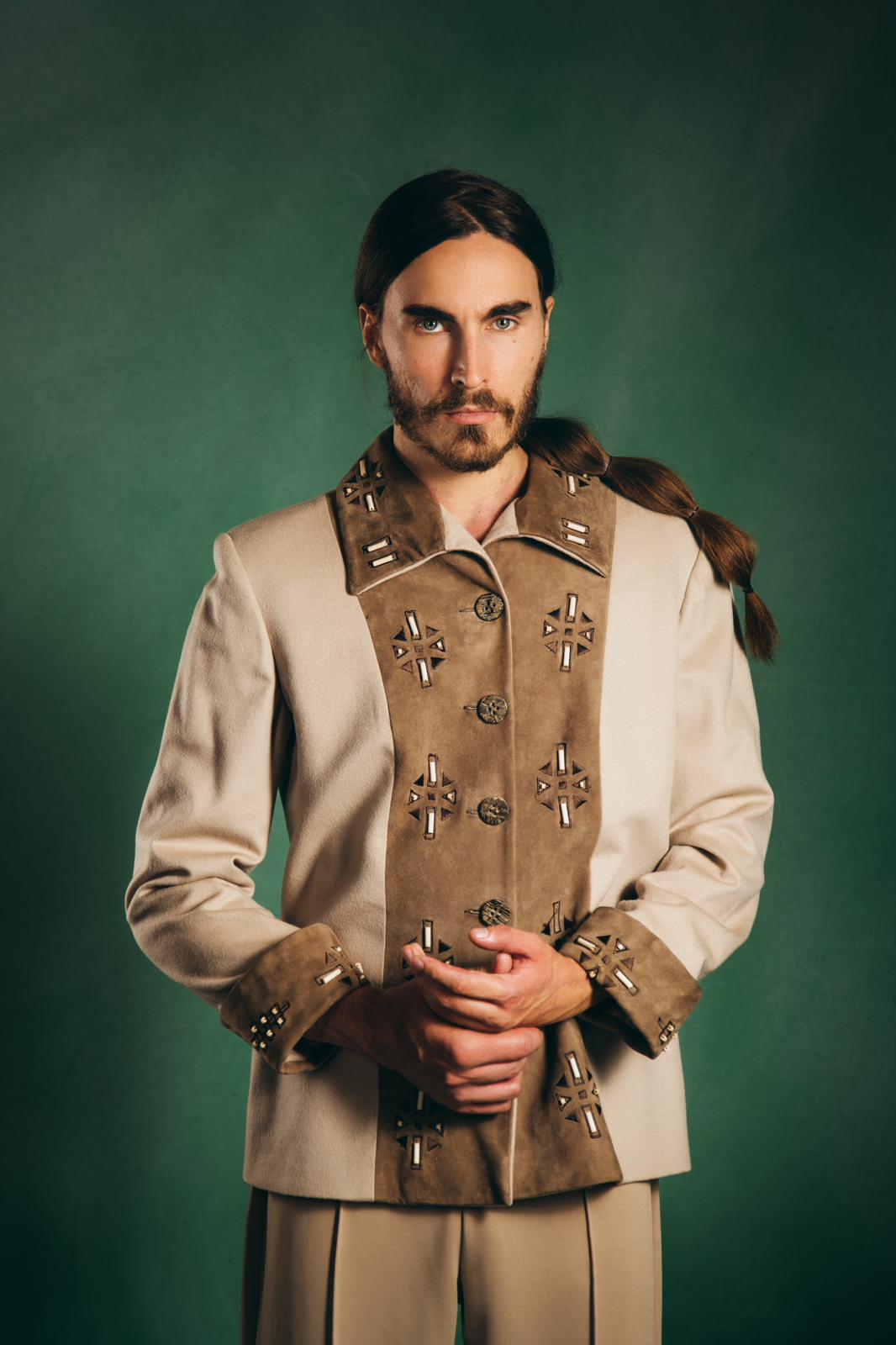 Promofoto von Carlos Ares en Madrid.