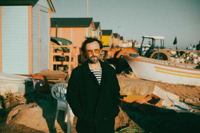 Fotografía promocional de Chencho Fernández en Malandar