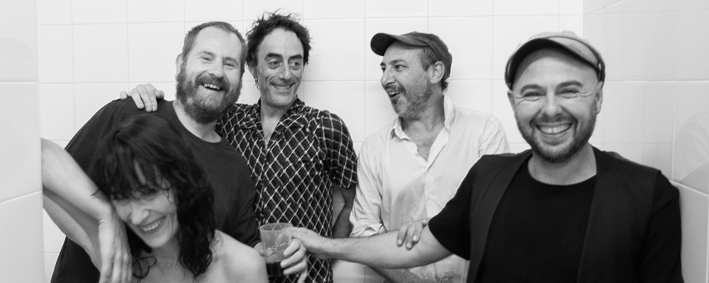 Fotografía promocional de Concierto de El Columpio Asesino en Vitoria-Gasteiz | Gira Amarga Baja