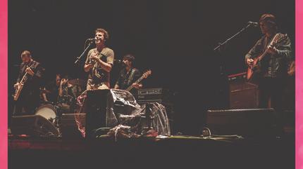 84 concert in Valencia