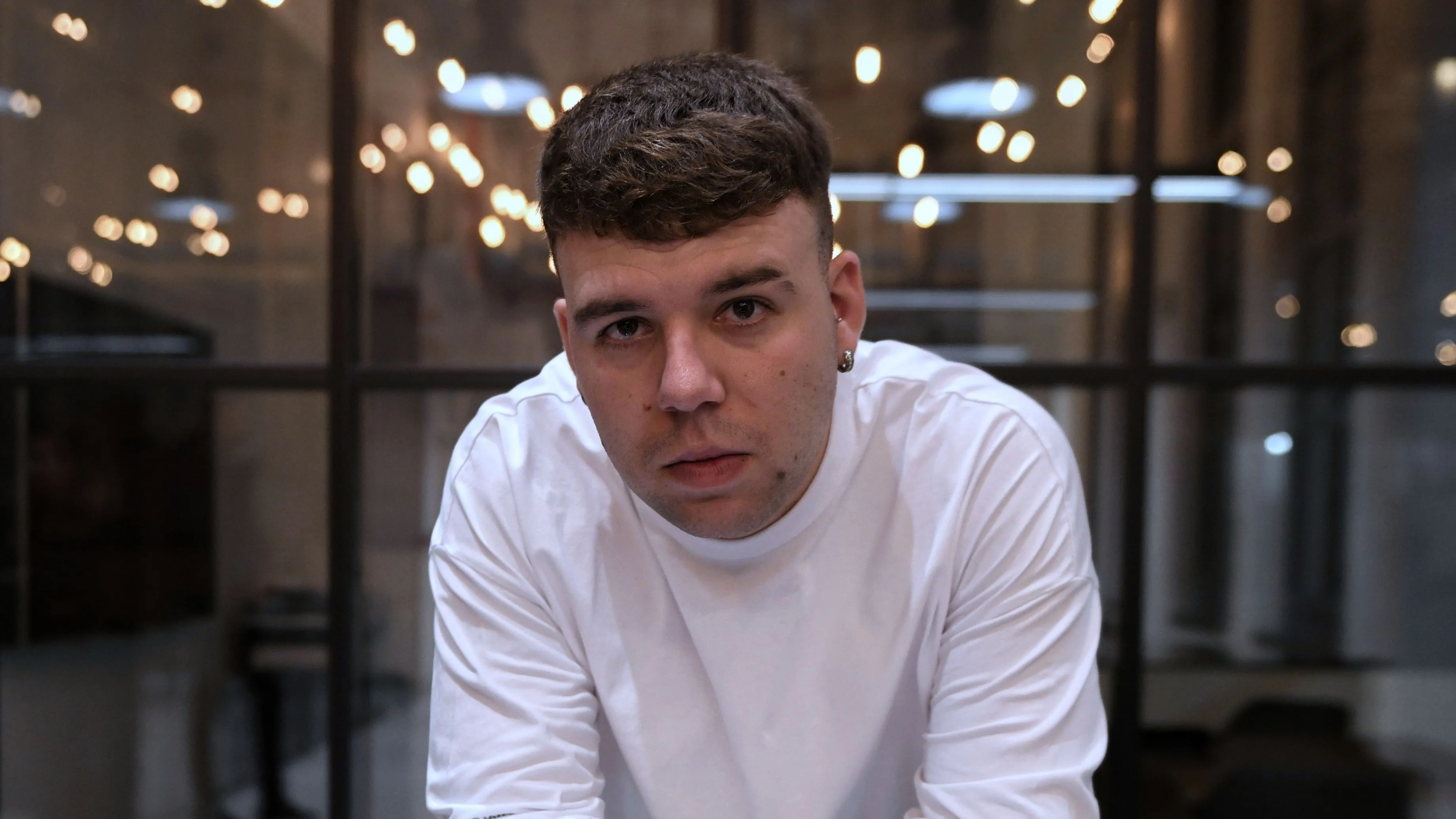 Fotografía promocional de Concierto de Quevedo en Vigo | DQE Tour