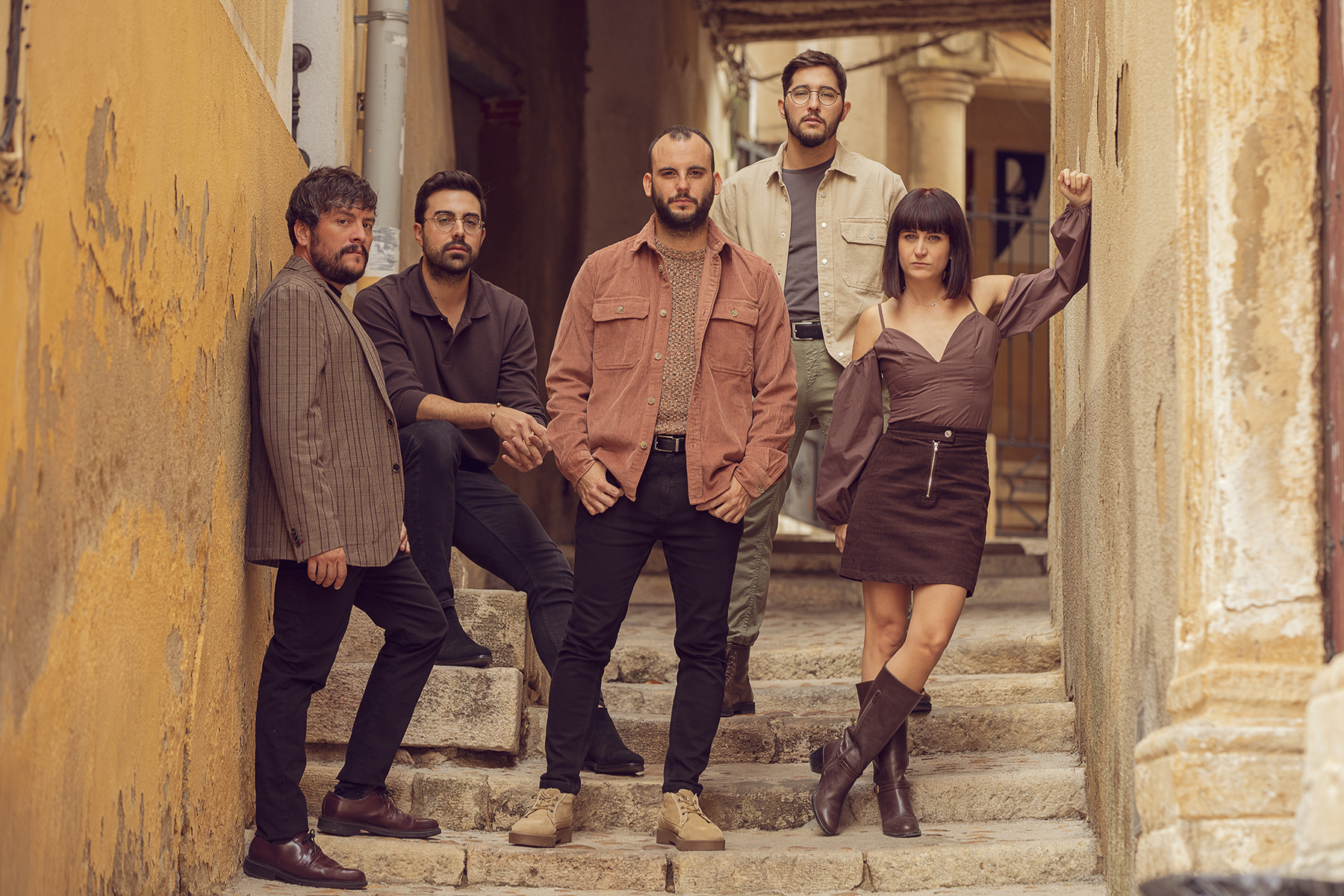 Fotografía promocional de Concierto de Vermú en Zaragoza: presentación 'Duelo de ronda' (Gira AIEnRuta)