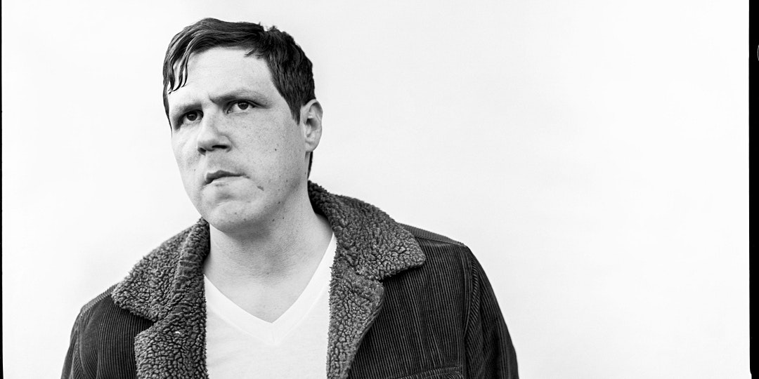 Fotografía promocional de Concierto de Damien Jurado en Las Cigarreras de Alicante