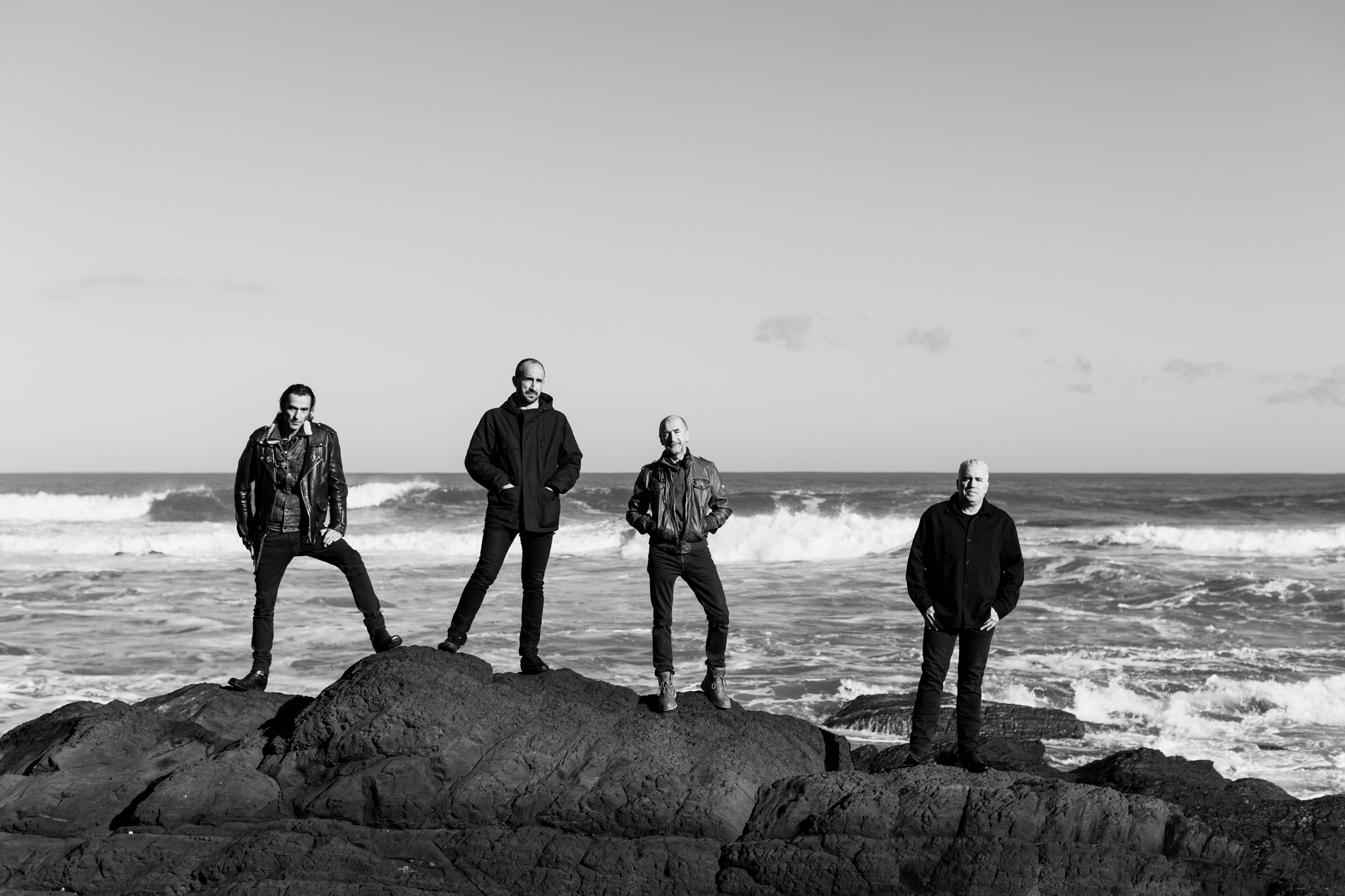 Fotografía promocional de Delirium Tremens y Unidad Alavesa en Barcelona