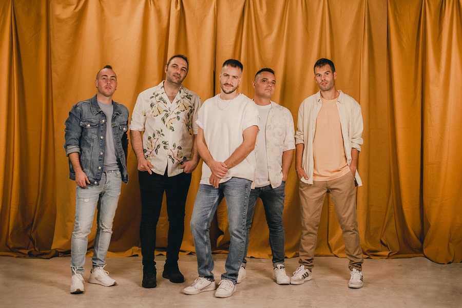 Fotografía promocional de EN TOL SARMIENTO (ETS) en Barcelona