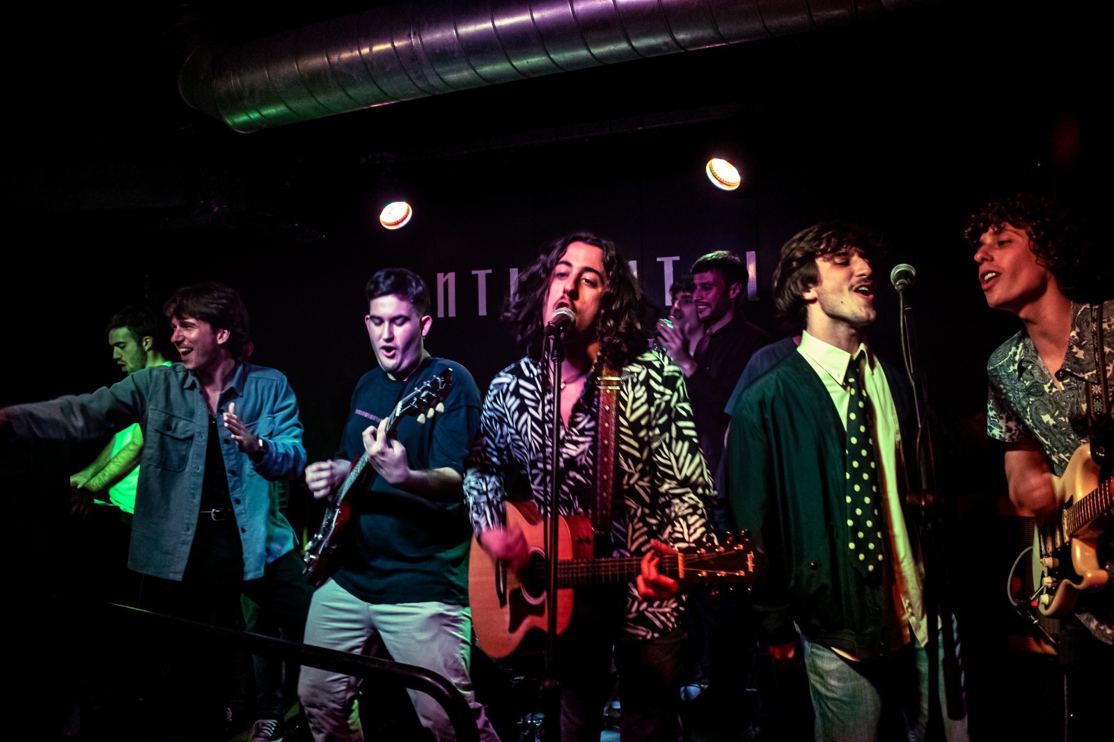 Fotografía promocional de Concierto de Esquina Finlandia y Lemons en Valencia