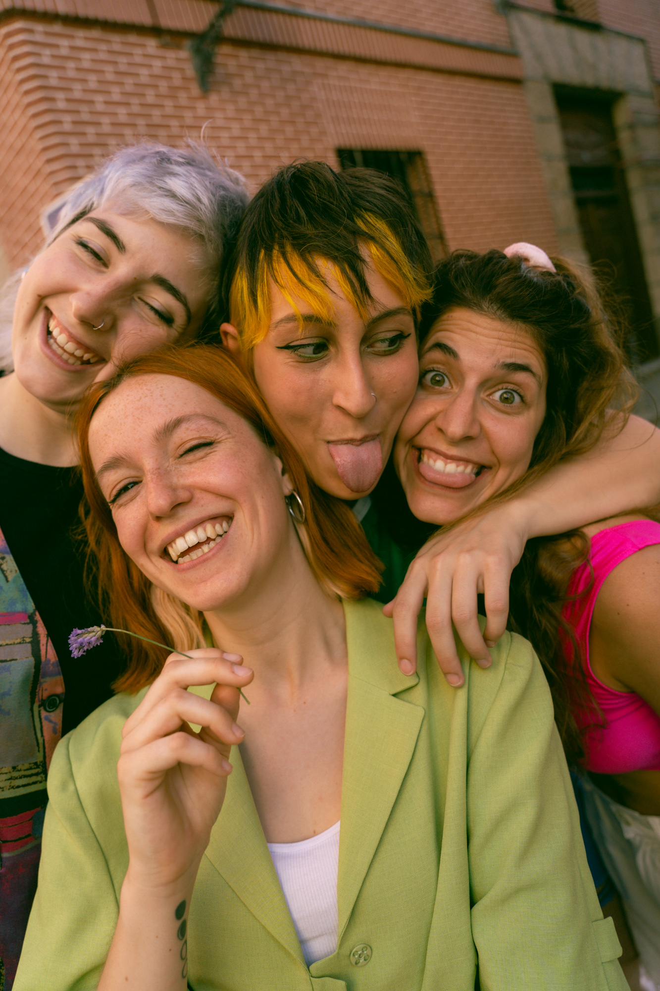 Fotografía promocional de Ginebras y Karavana en Zaragoza