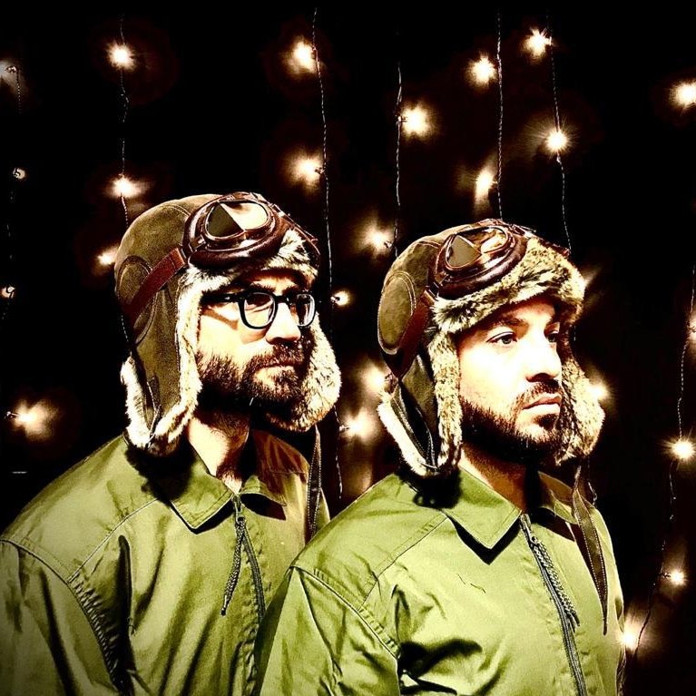 Fotografía promocional de Kamikaze Helmets en Sabiñánigo