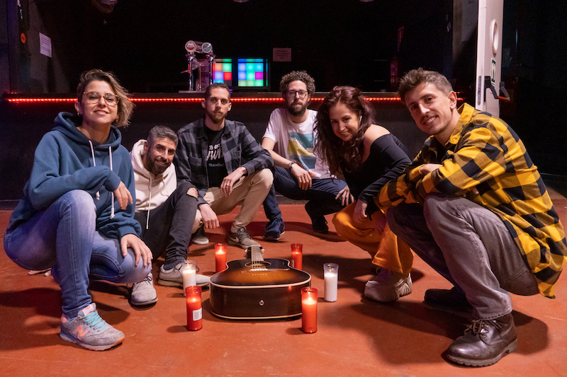 Fotografía promocional de Las Noches del Inglés. Sombra doble