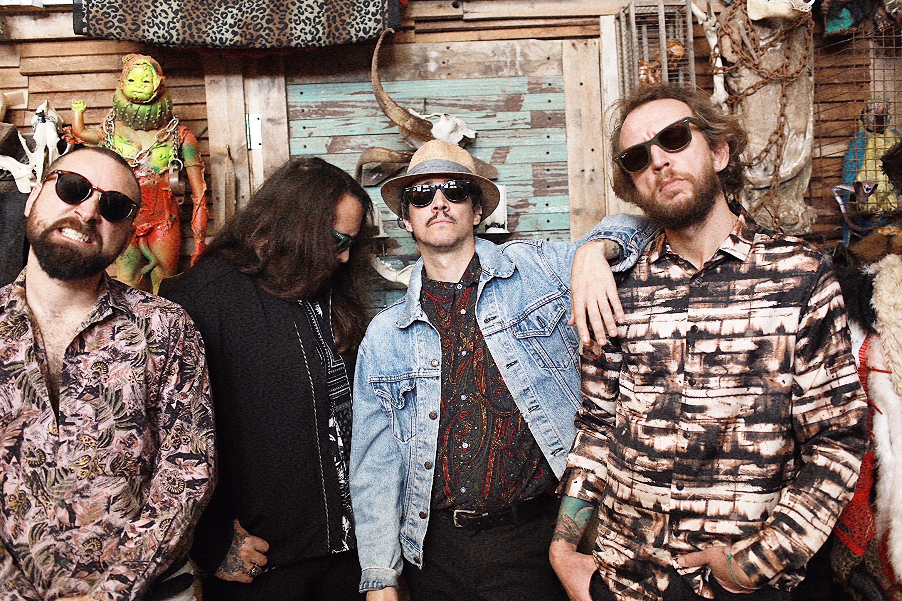 Fotografía promocional de Los Invaders en Monzón (Huesca)