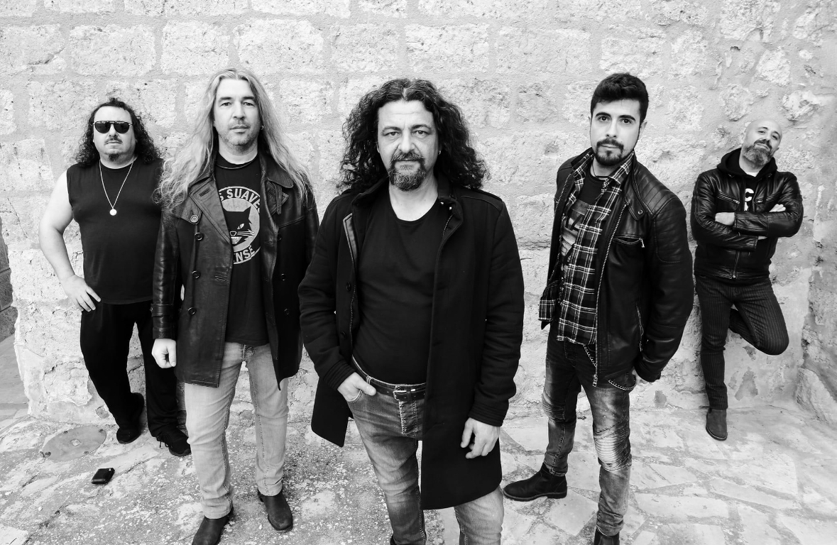 Fotografía promocional de Pensando en Ti (tributo a Los Suaves) en Ponferrada