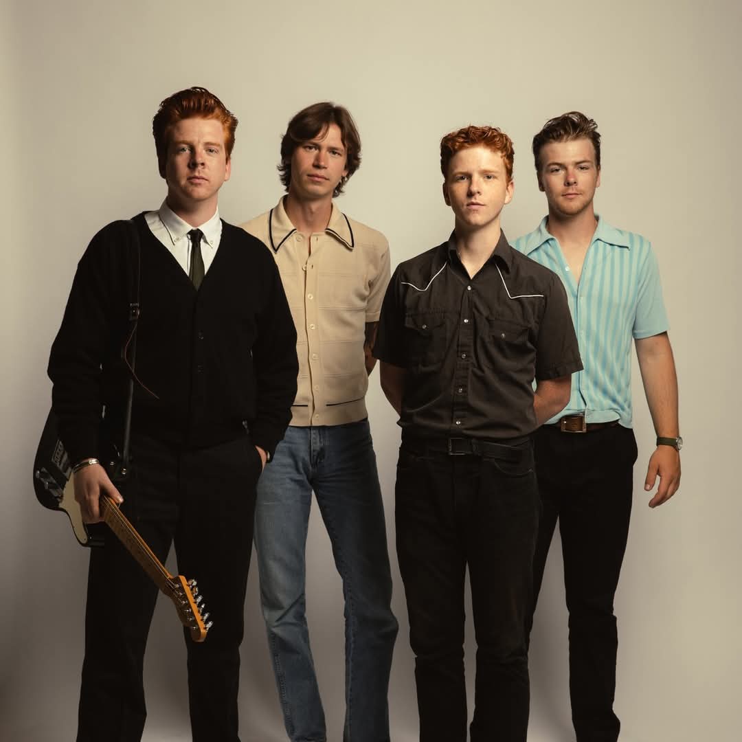 Fotografía promocional de TELEVISIONARIES.Funhouse. 14 Febrero