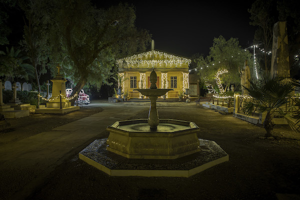 Fotografía promocional de Visita guiada al Cementerio Inglés de Málaga. Martes 1 agosto. 22.00h