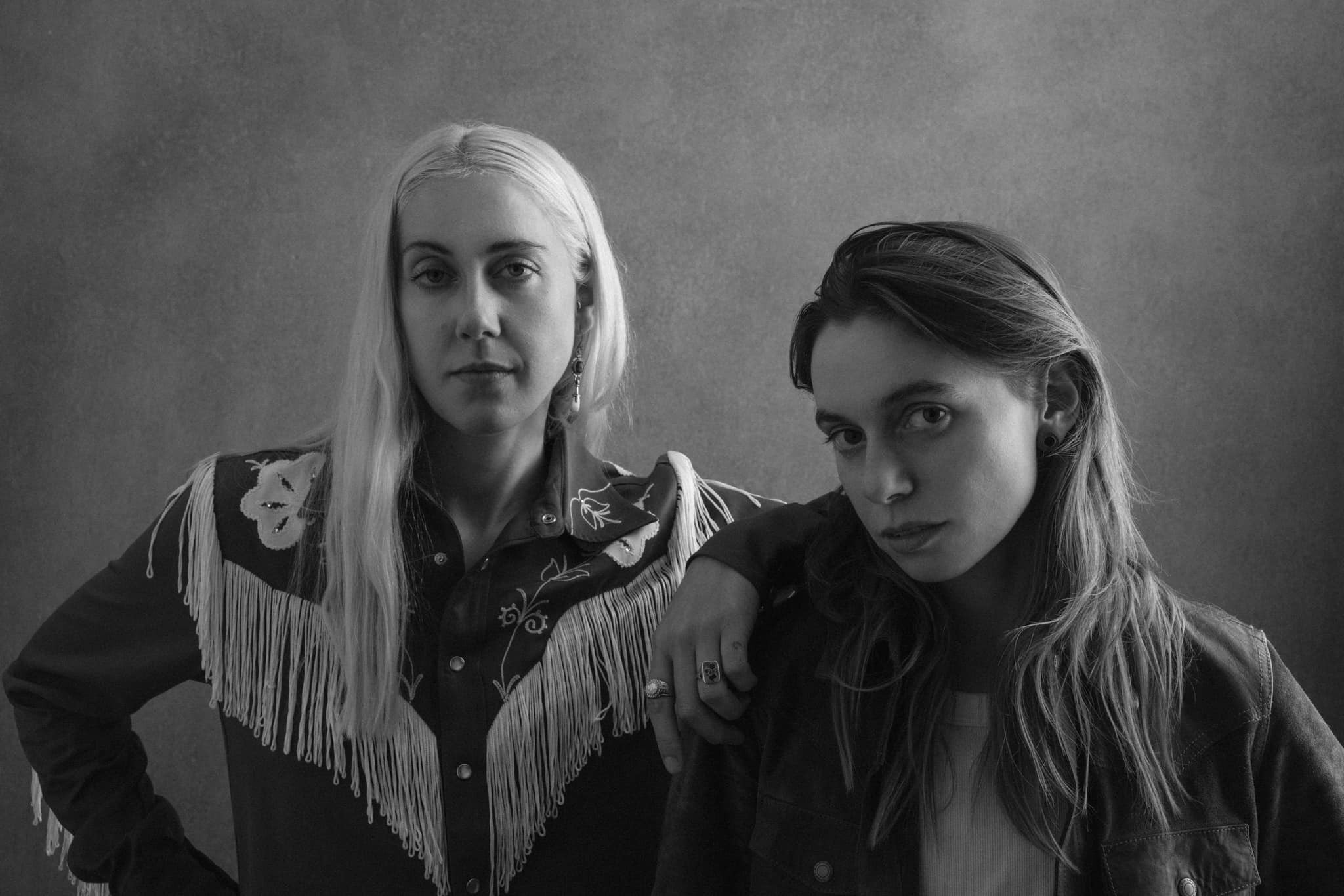 julien baker y torres