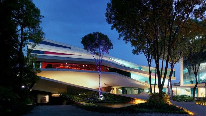 Fotografía promocional de Concierto de Santiago Cruz en CDMX Ciudad de Mexico