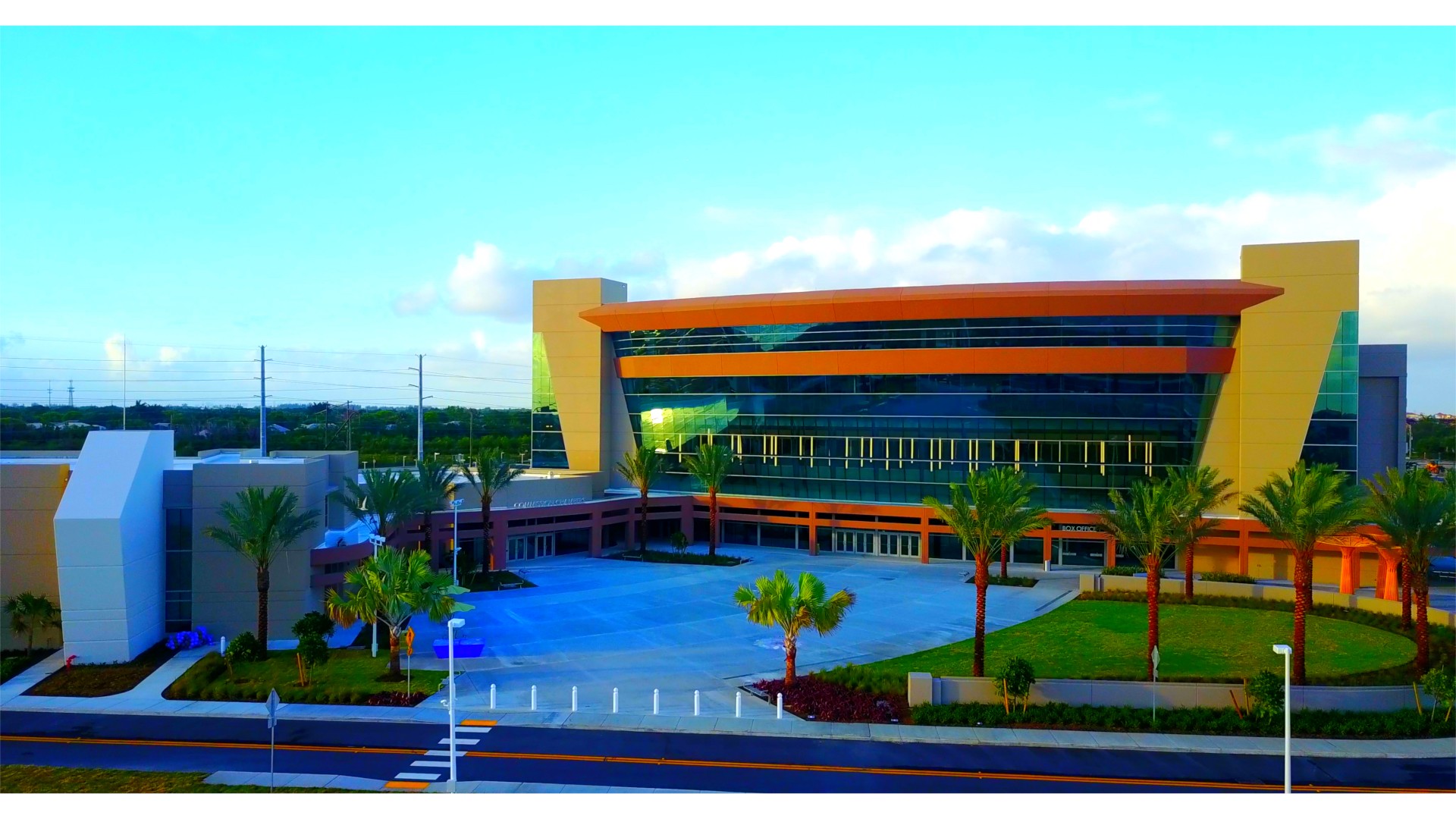 Imagen de Charles F. Dodge City Center