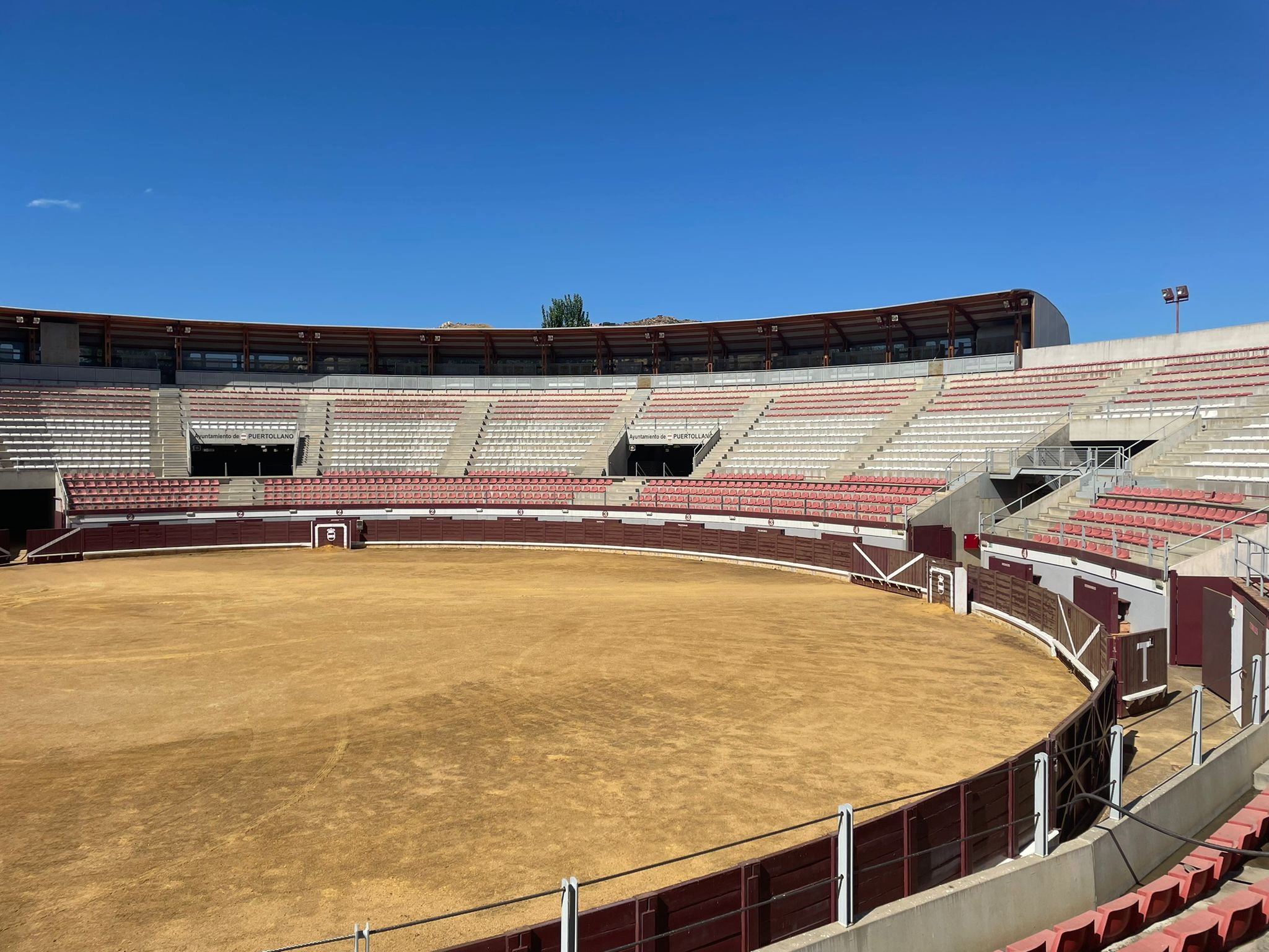 Imagen de Coso Polivalente / Plaza de Toros Puertollano