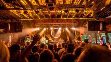 Concierto de Agnostic Front + Murphy's Law + Grade 2 en Tampa