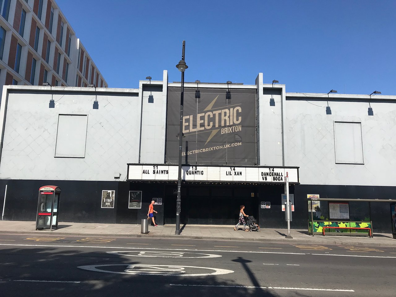 Promotional photograph of Concierto de Eksman en Londres.