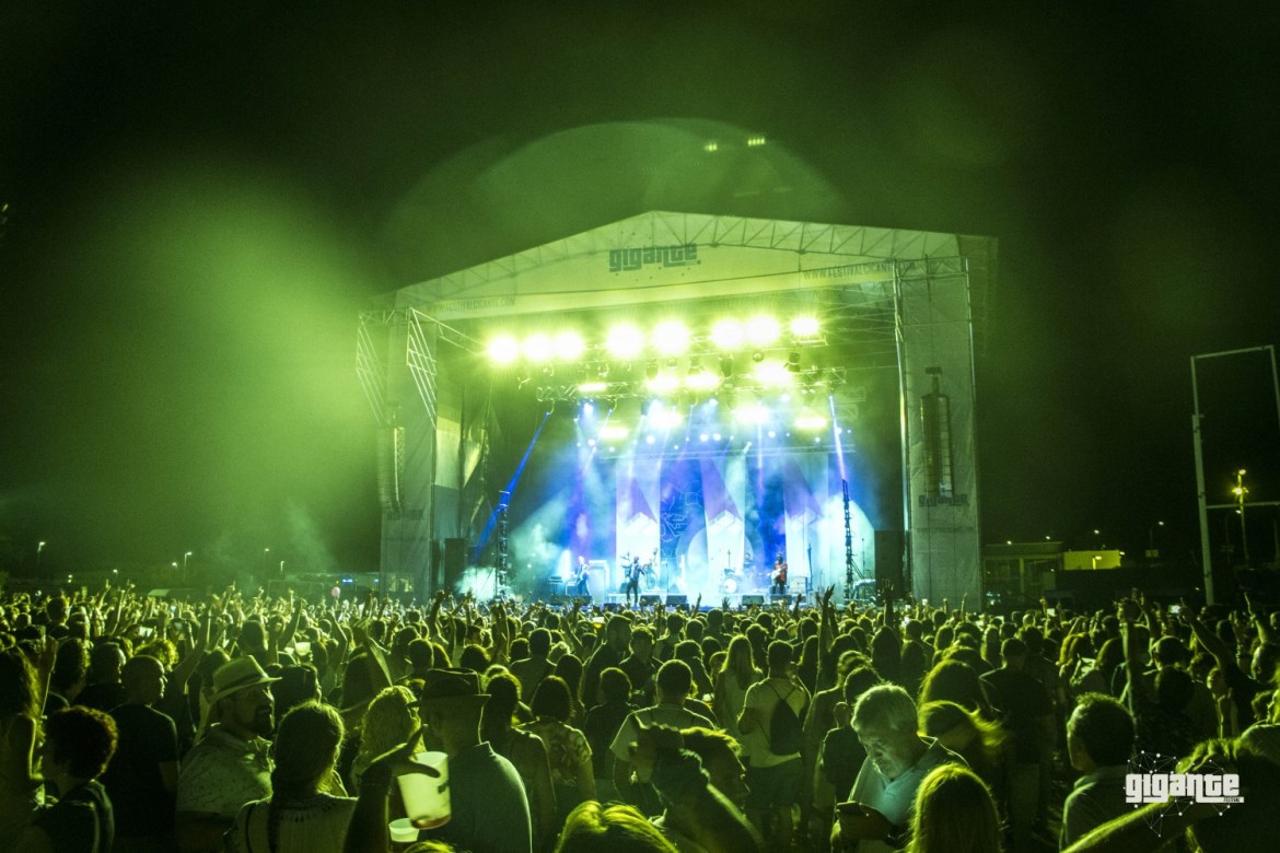 Fotografía promocional de Concierto de Karmento en Festival Gigante