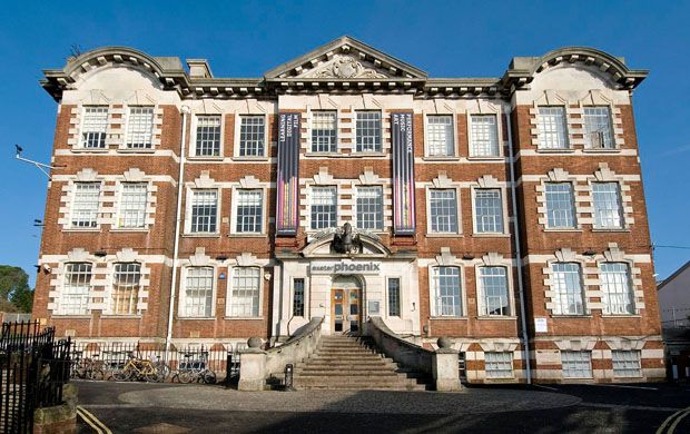 Fotografía promocional de Concierto de Oas-is en Exeter