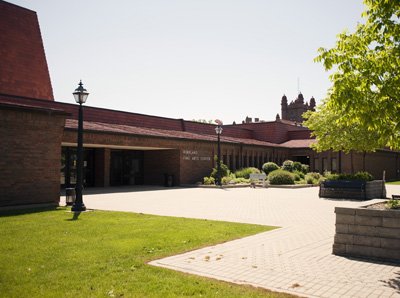 Imagen de Kirkland Fine Arts Center