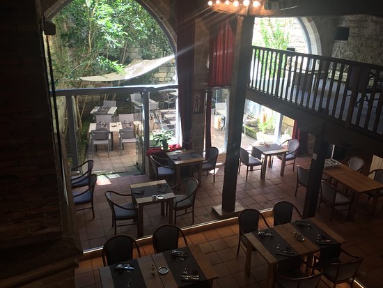 Imagen de La Puce A l'Oreille