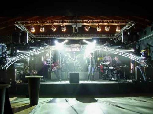 Fotografía promocional de Concierto de Bambole di Pezza en Bolonia