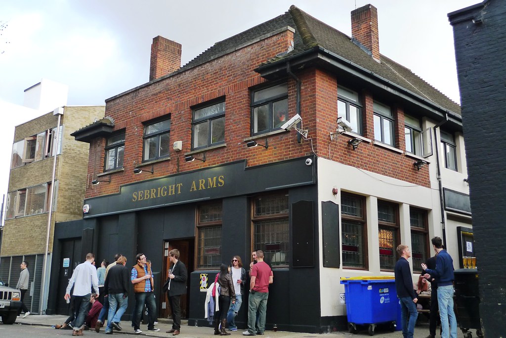 Imagen de Sebright Arms