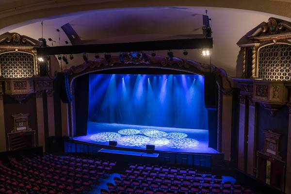 Promofoto von Concierto de Warren Miller en Portland.