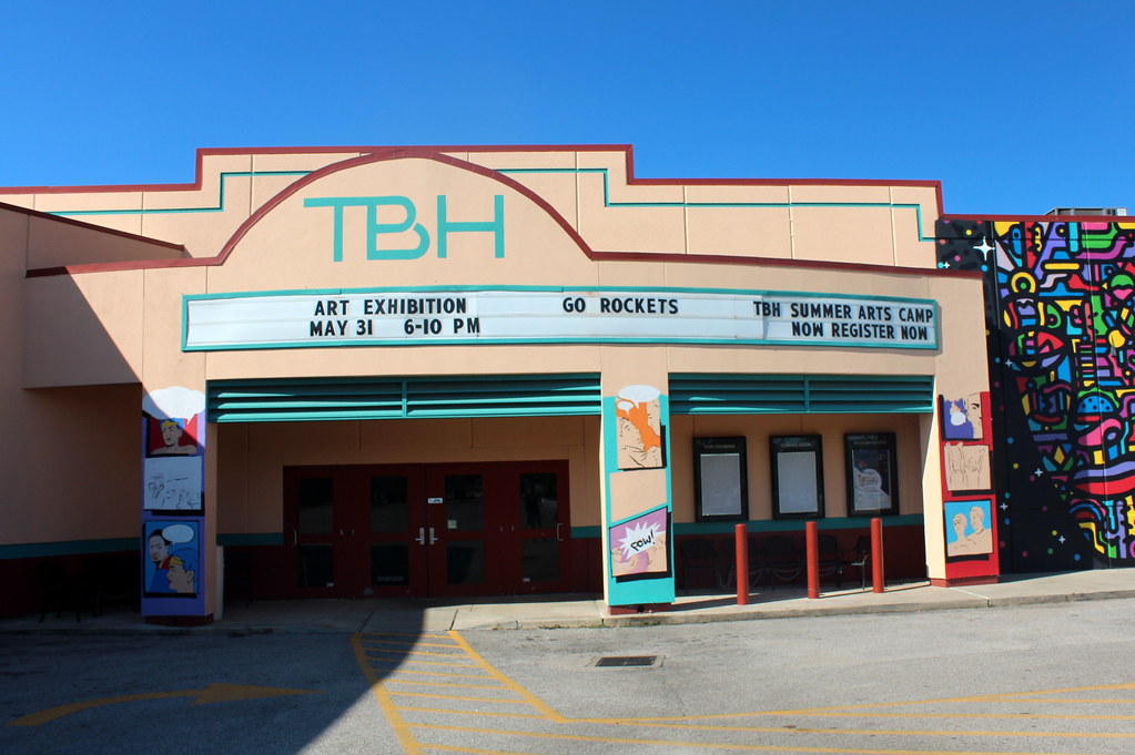 Image of Talento Bilingue de Houston