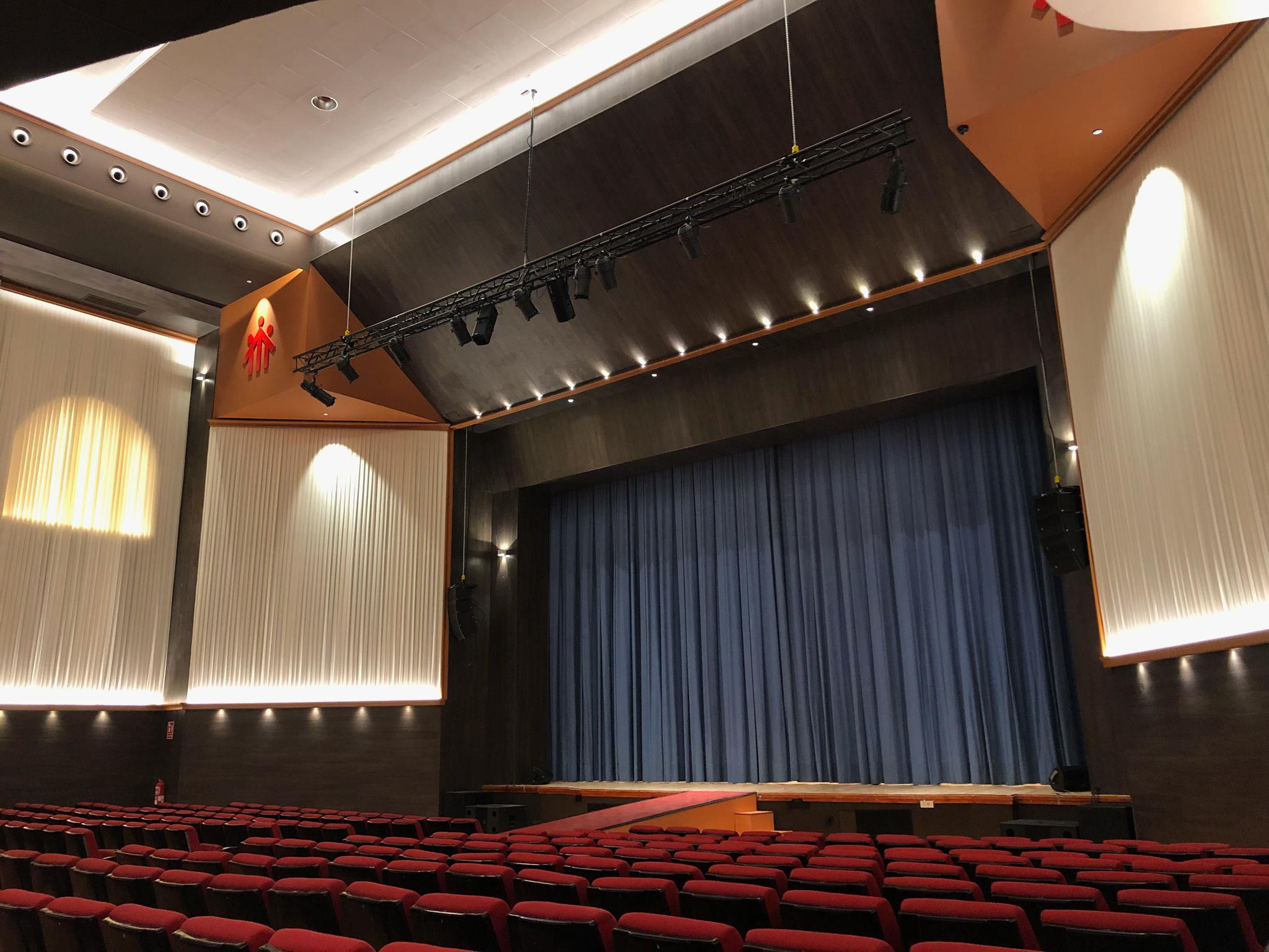 Imagen de Teatro Salesianos de San Juan Bosco