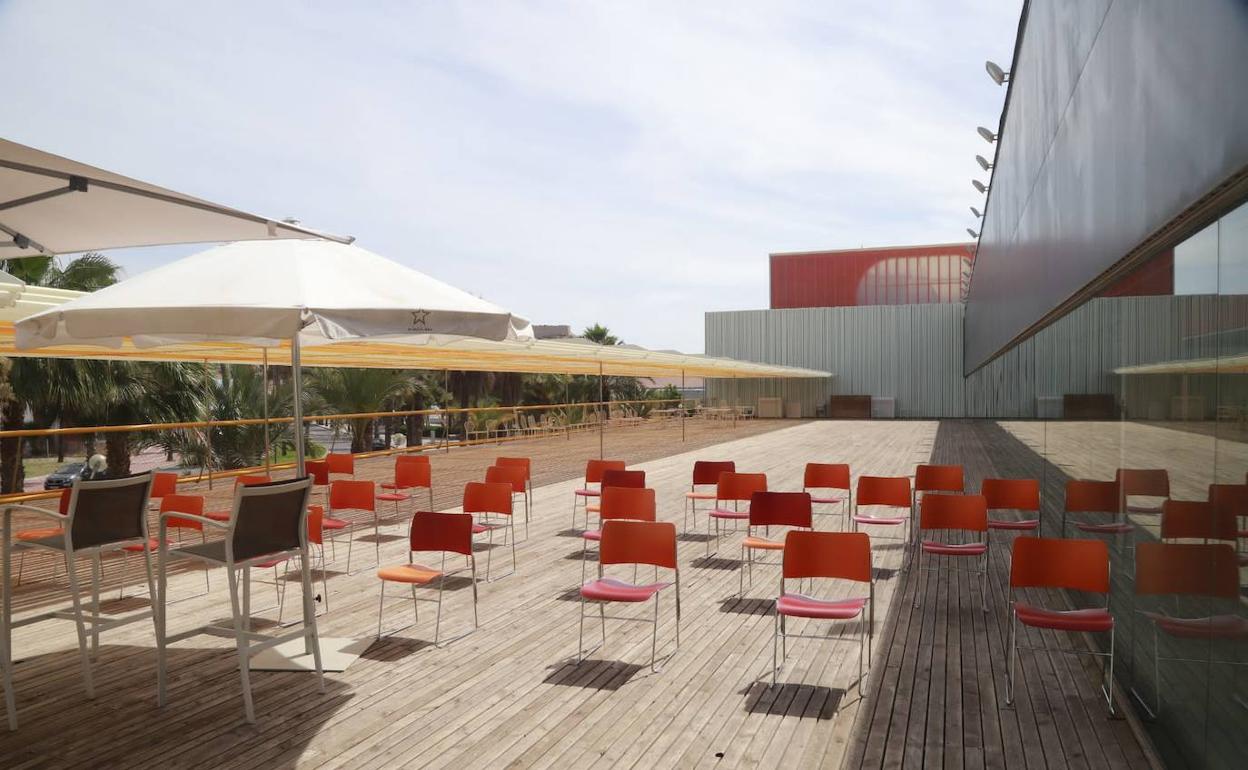 Imagen de Terraza de la Muralla de El Batel