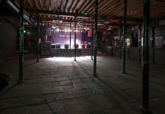 Promotional photograph of Concierto de Genitorturers en Bristol.