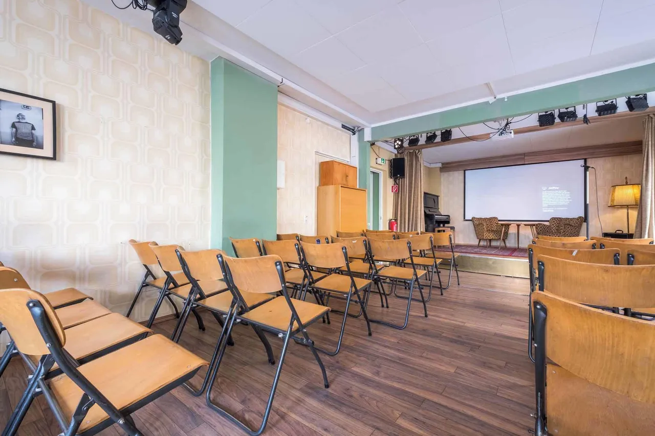 Bild von Theater "Die Wohngemeinschaft"