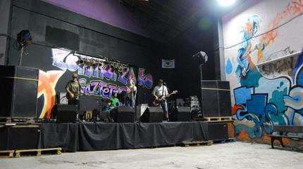 Kaos Urbano concert in Zorrotza